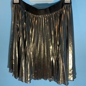 Express medium shiny skirt. True to size. Worn once.